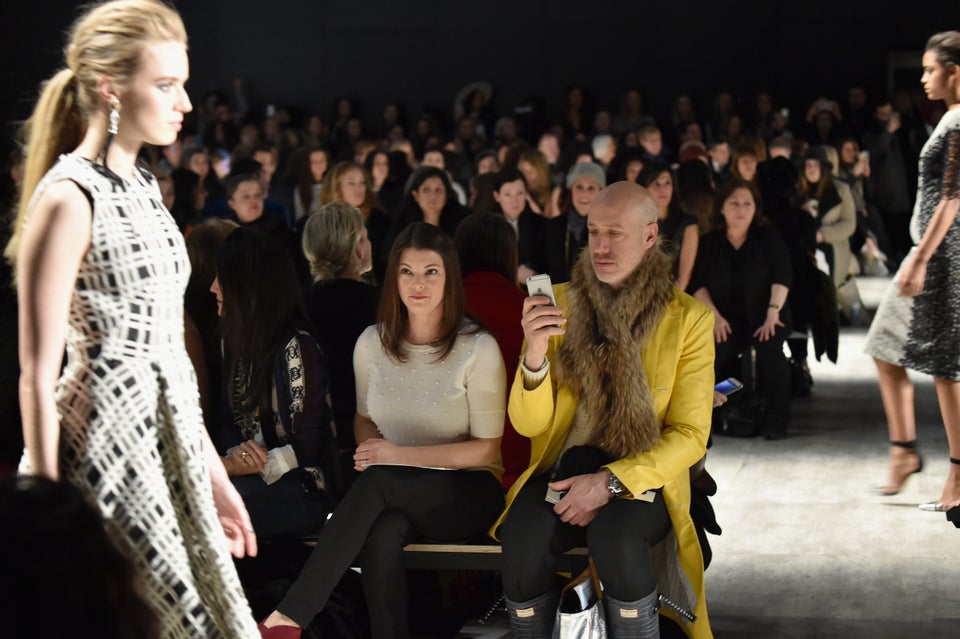 Male Amputee Model Walks In New York Fashion Week Show Featuring People ...