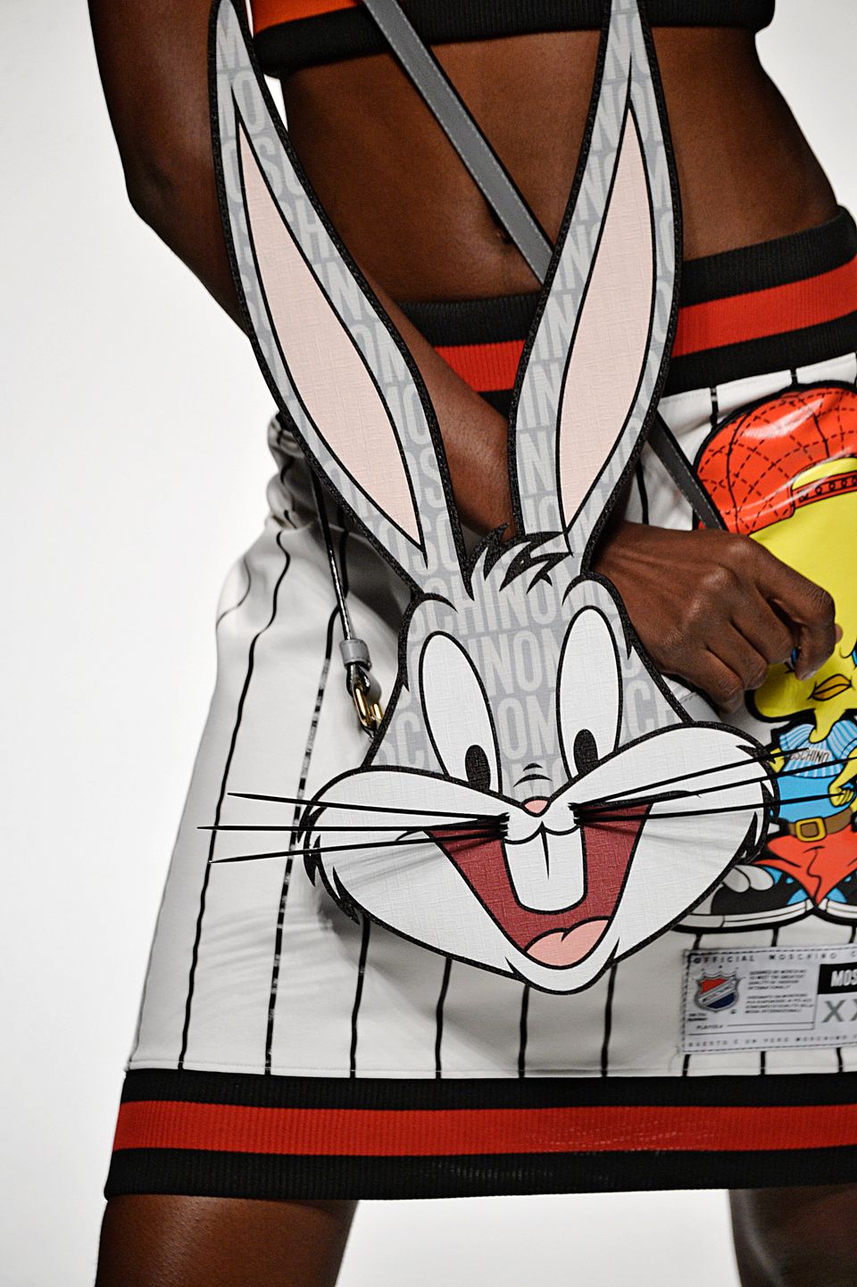 Moschino Bugs Bunny Basketball Jersey in Red