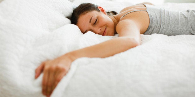 9 Ways To Sleep Better During Allergy Season Huffpost Life