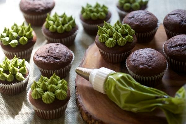 Matcha Dessert Recipes That Are As Beautiful As They Are Delicious Huffpost Life