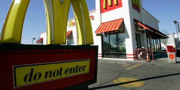 A McDonald's restaurant in El Cerrito, Calif. is seen Monday, Jan 26, 2009. As most restaurant companies prepare for what will likely be a dismal fourth-quarter earnings season, the No. 1 U.S. hamburger chain reported strong same-store sales in its fourth quarter, helping boost the company's profit past Wall Street's estimates. (AP Photo/Ben Margot)