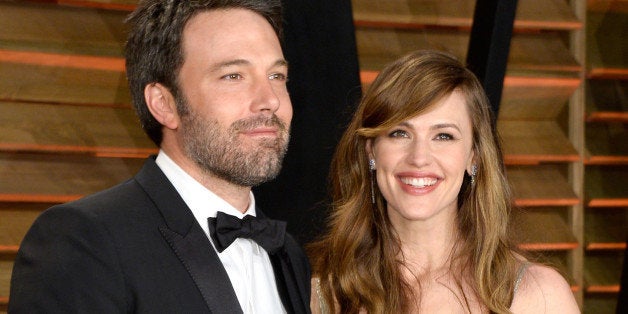 WEST HOLLYWOOD, CA - MARCH 02: Actors Ben Affleck (L) and Jennifer Garner attend the 2014 Vanity Fair Oscar Party hosted by Graydon Carter on March 2, 2014 in West Hollywood, California. (Photo by Pascal Le Segretain/Getty Images)