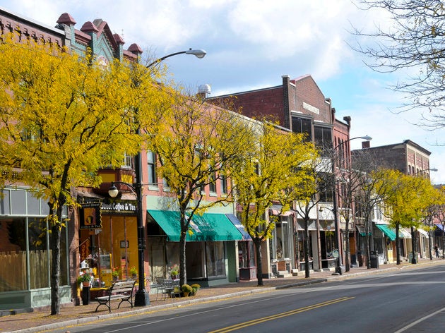 11 Of America's Best Small Towns, Perfect For A Long Weekend Trip ...