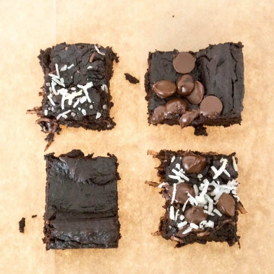 Brownie Recipe (SUPER Fudgy!) - Chelsea's Messy Apron