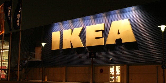 Went to IKEA today to purchase some spotlights for macro close-ups. Don't know if they are good enough yet, we'll see.