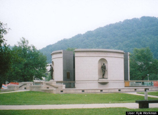 West Virginia Veterans Memorial