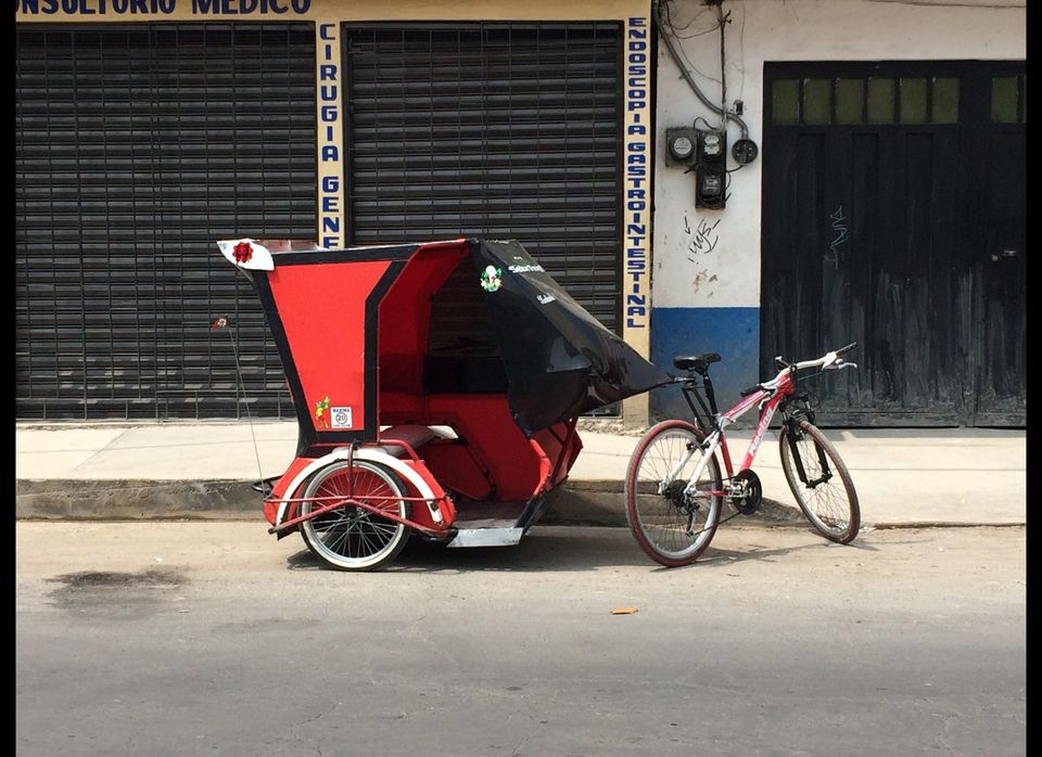 Bici-taxi in Xochimilco, Mexico City