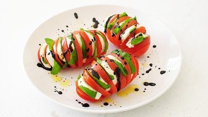 Hasselback Tomato Caprese