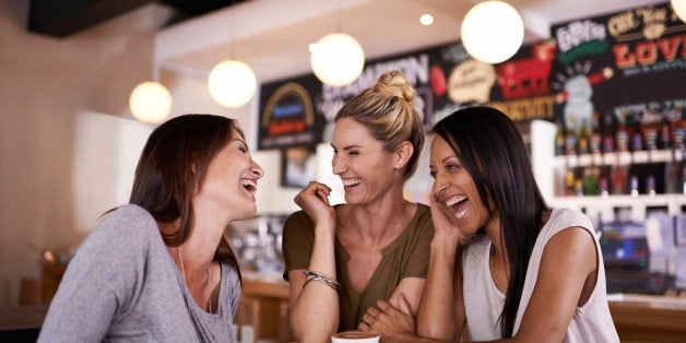 Shot of three friends having fun at a coffee shop togetherhttp://195.154.178.81/DATA/shoots/ic_783597.jpg