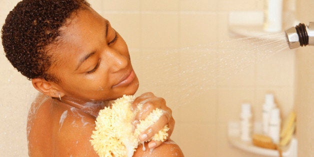 5 Shower Mistakes That Are Drying Out Your Skin