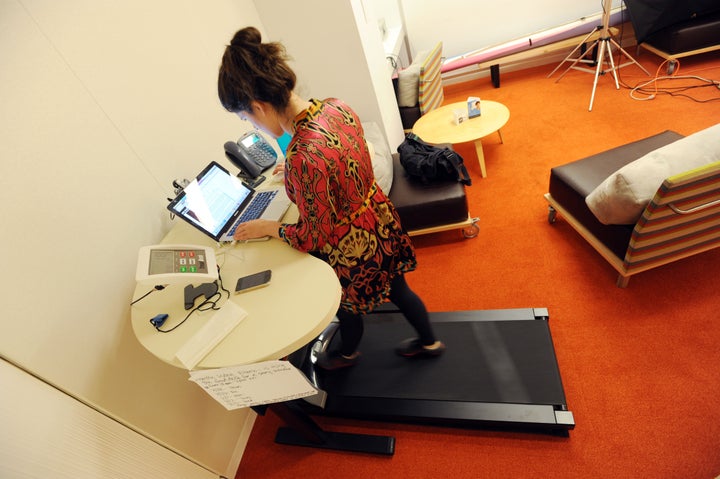 Sara Gaynes My 7 Hour Workday On The Treadmill Desk HuffPost Life