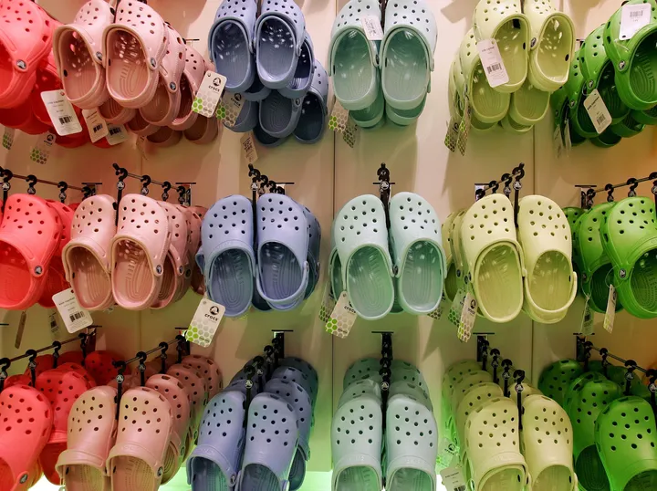 Nurses crocs deals uk