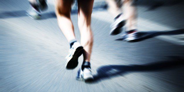 legs of marathon runners