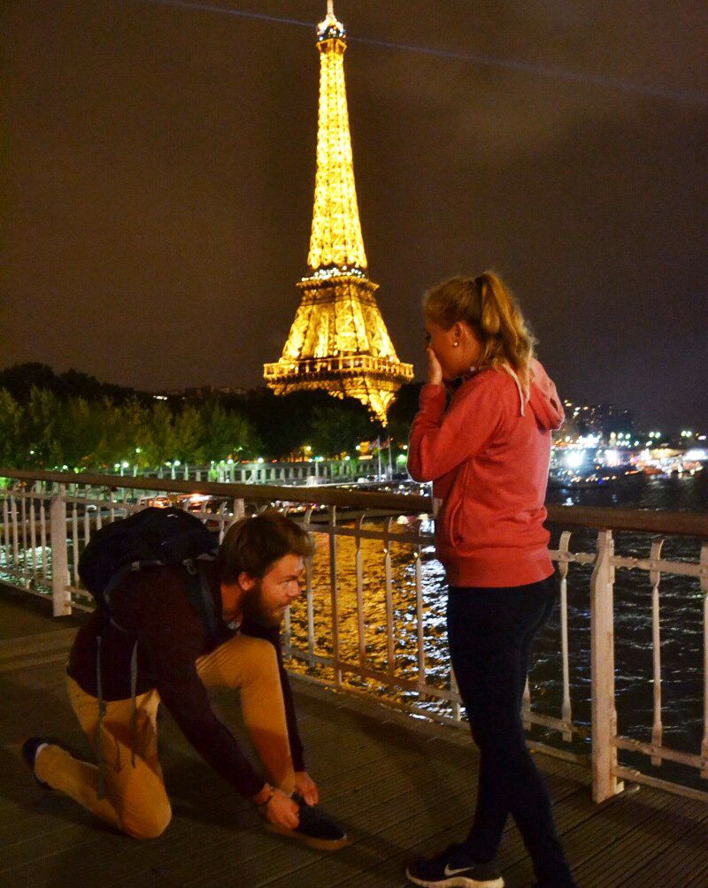 Don't Bend Down To Tie Your Shoelace During A Romantic Getaway In Paris With Your Girlfriend