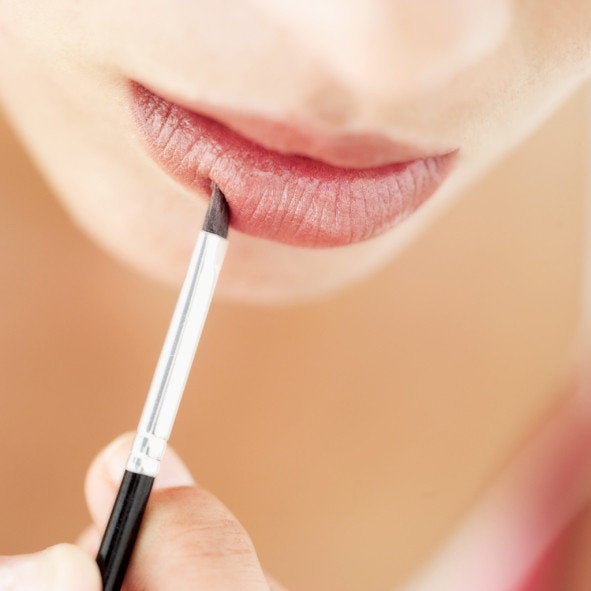 Can Sharing Lipstick Lip Balm Or Cigarettes Give You Herpes Huffpost Life