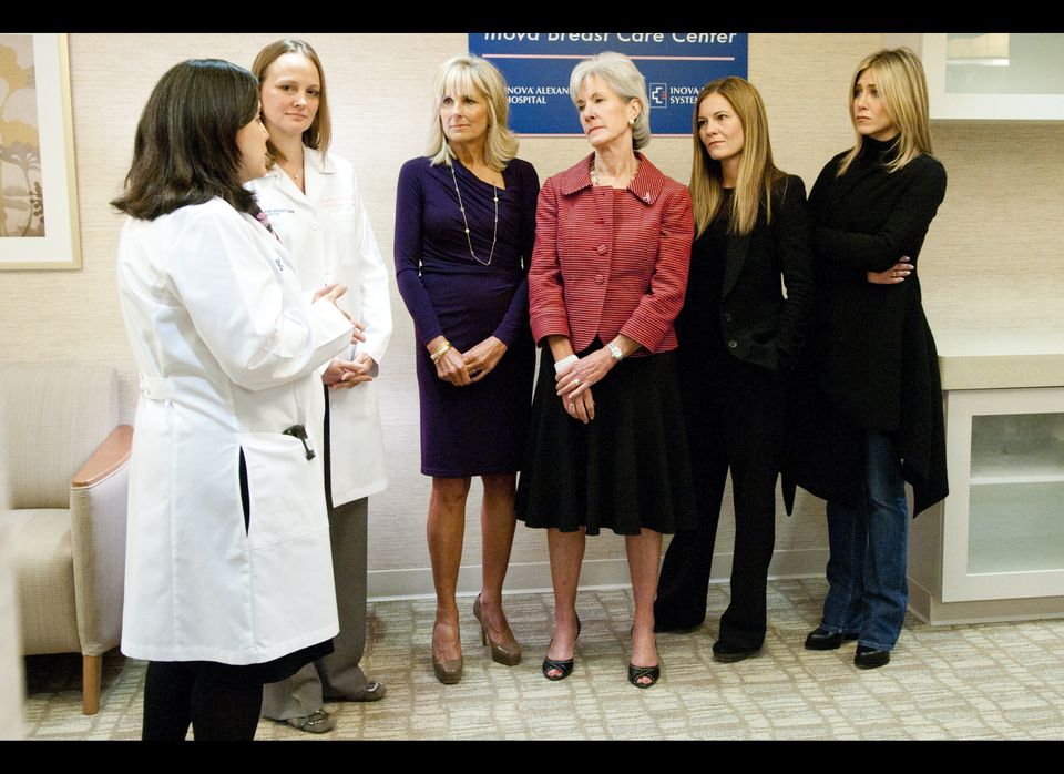 Jill Biden, Kathleen Sebelius, Kristin Hahn & Jennifer Aniston