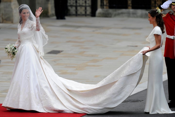 Duchess Of Cambridge S Wedding Dress Raises 10m Telegraph