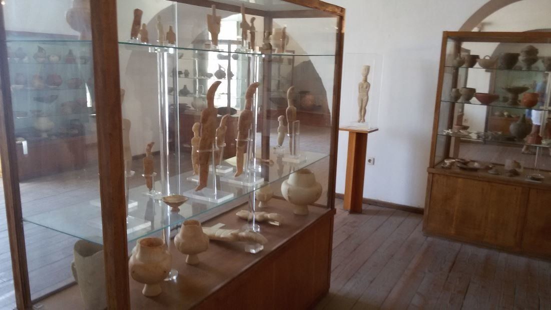 Γενική άποψη των χώρων του Αρχαιολογικού Μουσείου Νάξου