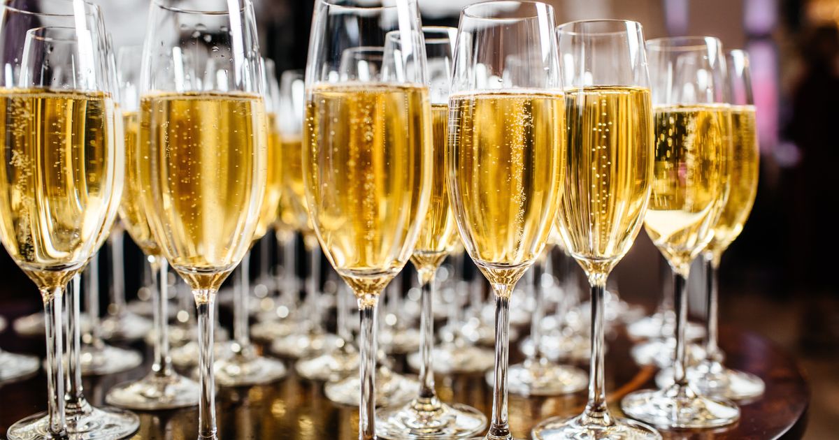 Is Hangover-Free Prosecco Too Good To Be True? We Asked The Experts ...