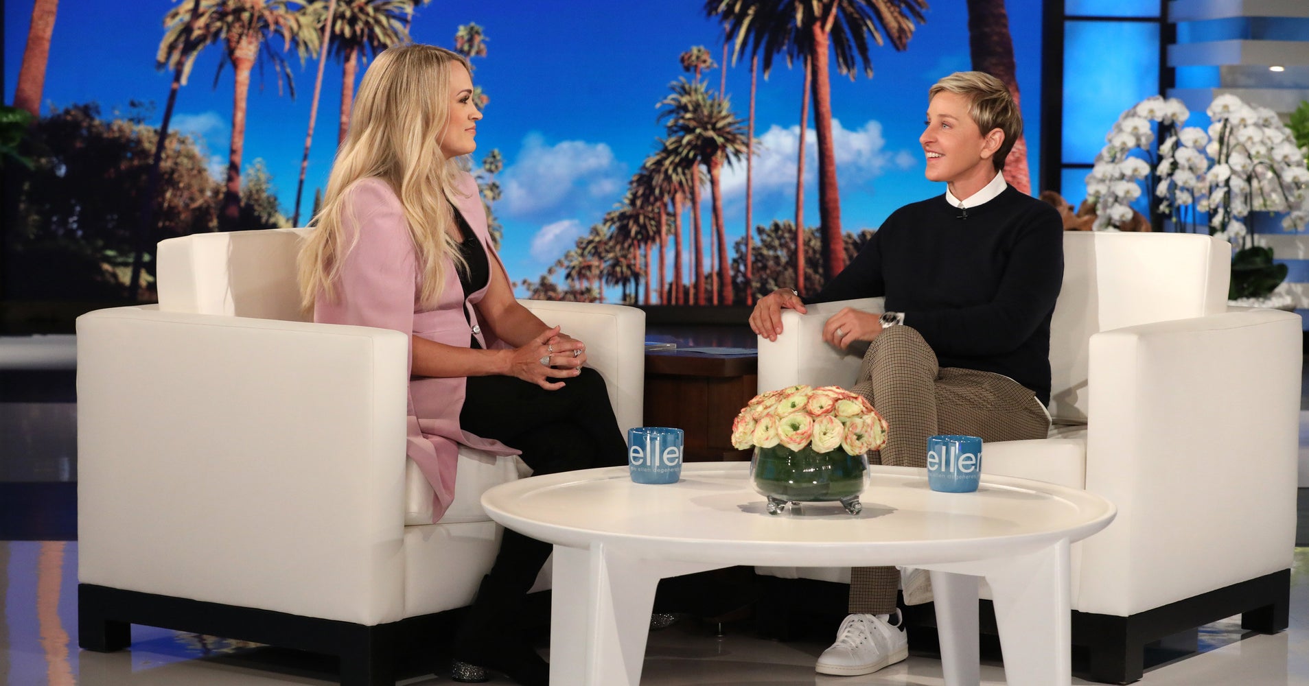 Carrie Underwood Tells Ellen Degeneres Why She Needed To Go Public 0990