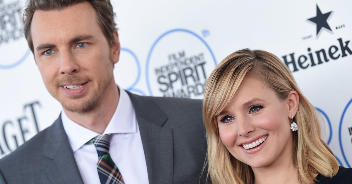 Kristen Bell Admits She Smokes Weed In Front Of Sober Husband Dax
