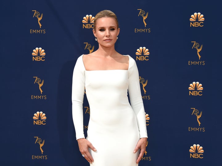 Kristen Bell arrives to the 70th Annual Primetime Emmy Awards.