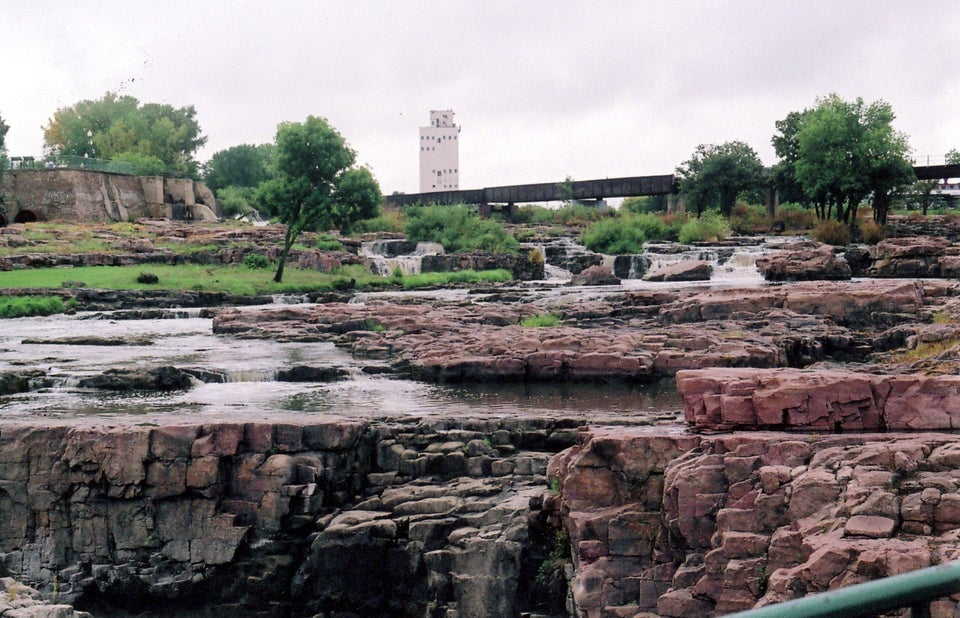 9. Sioux Falls, SD