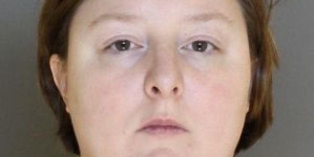 Teacher Elizabeth Marie Moss Allegedly Performs Oral Sex