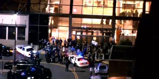 new jersey mall shooting police search for gunman after incident at westfield garden state plaza video photos huffpost new jersey mall shooting police search