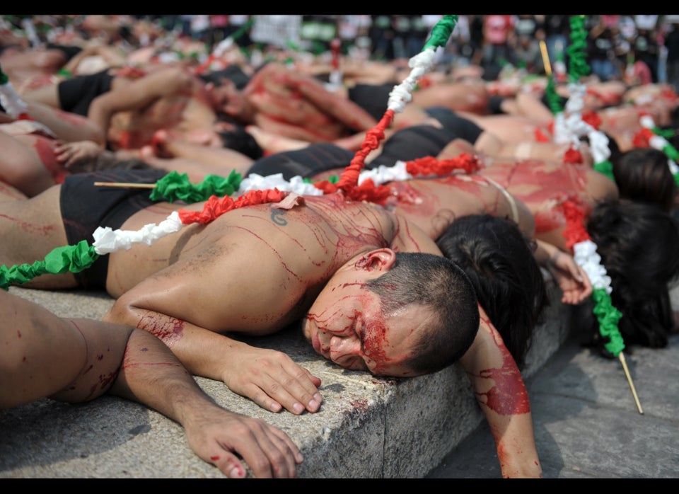 Protesting bullfighting in Mexico City