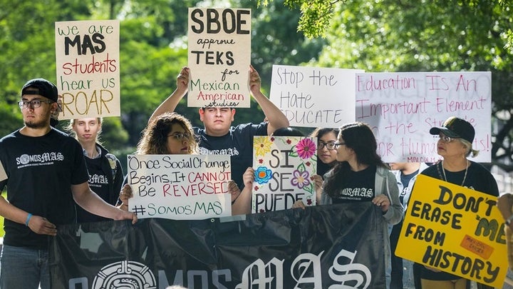 Demonstrators in Austin, Texas, supporting a plan for Mexican-American studies in state high schools. Texas and California had the largest decreases in Mexican-born population last year. 