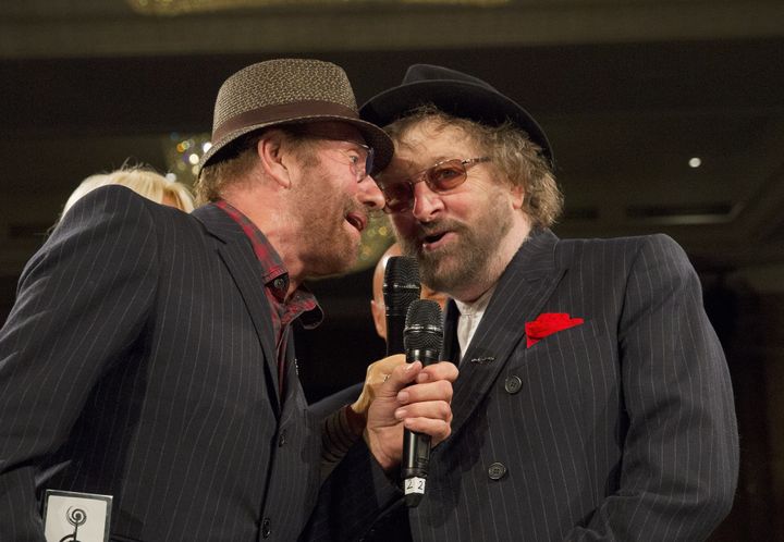 Dave Peacock (left) and his former bandmate Chas Hodges.