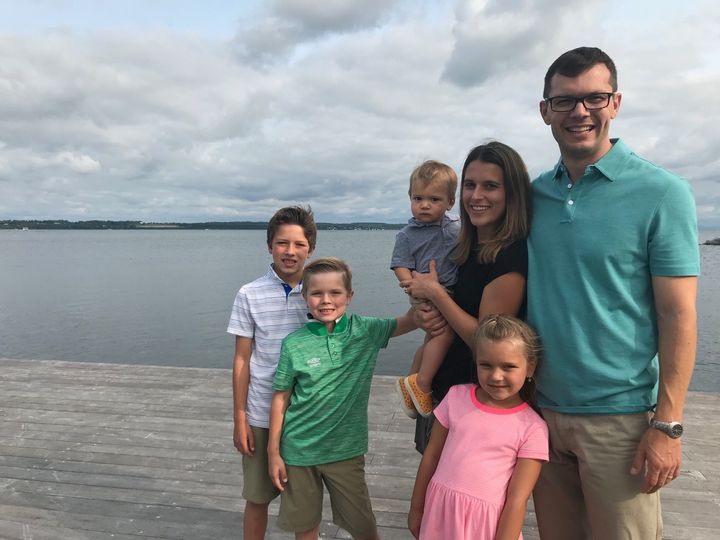 Beth and Brian with Reed (age 9), Pierce (age 8), Grant (age 16 months) and Isla (age 6) in 2018.