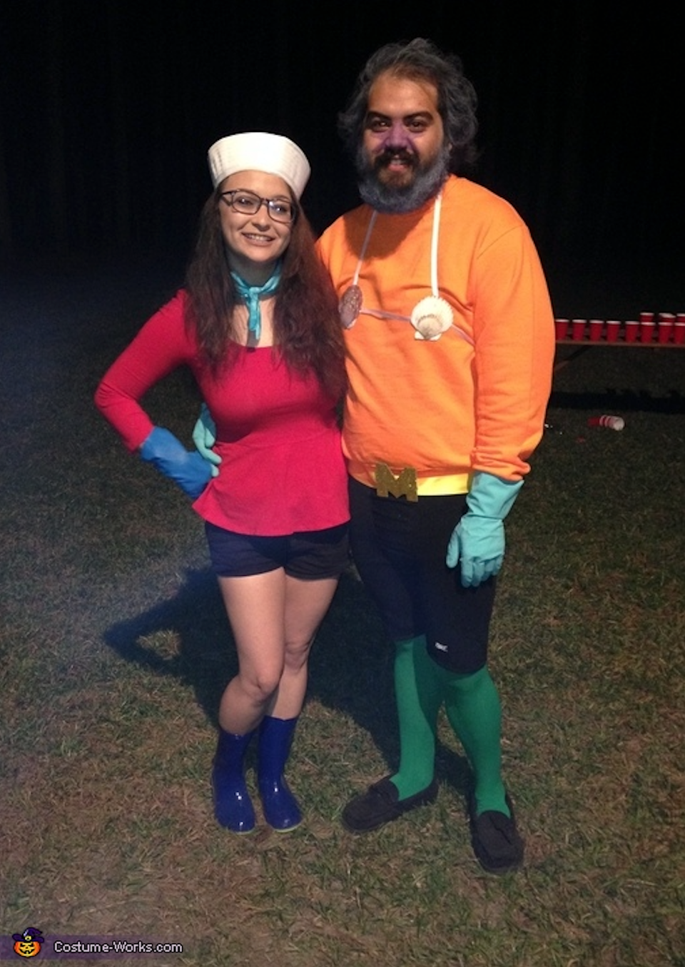 25 Funny Couple Costumes For Halloween That Are Pretty Spooktacular