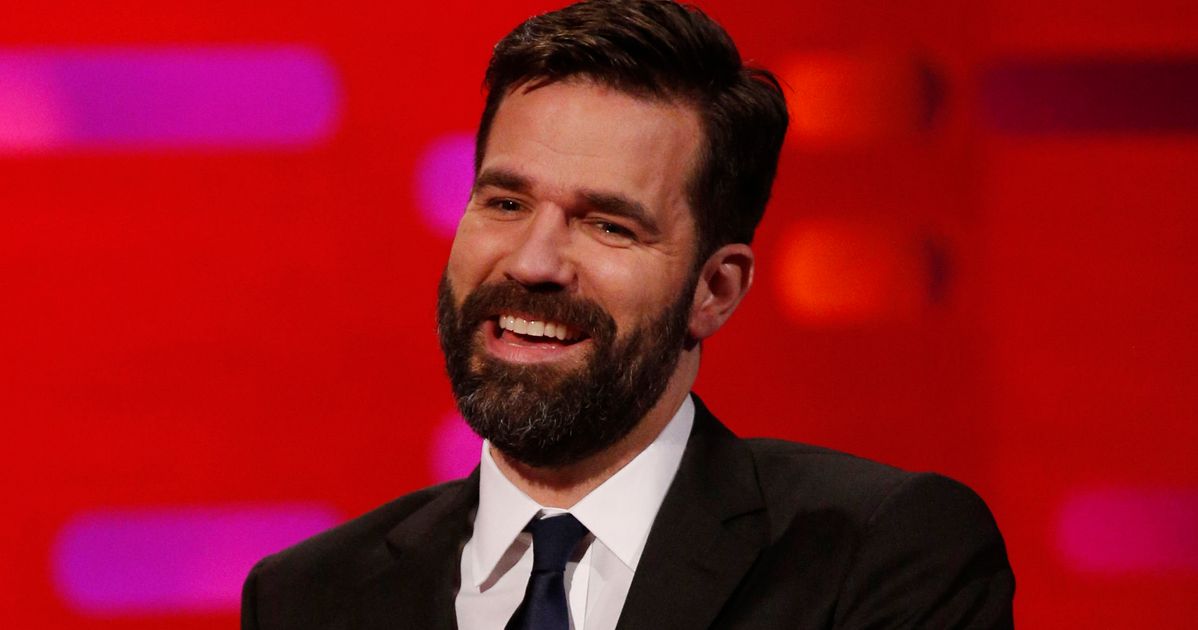 do-kids-get-too-much-homework-famous-dads-from-rob-delaney-to-gary