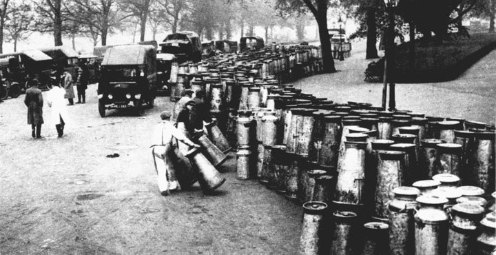 <strong>In 1926, an emergency milk depot was set up in Hyde Park</strong>