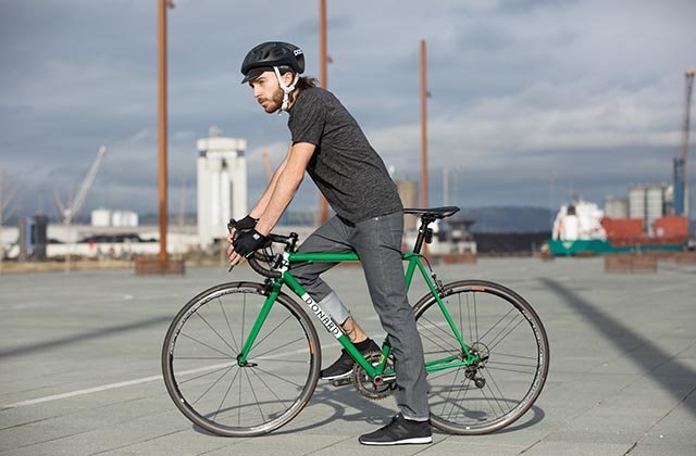 urban cycling gear