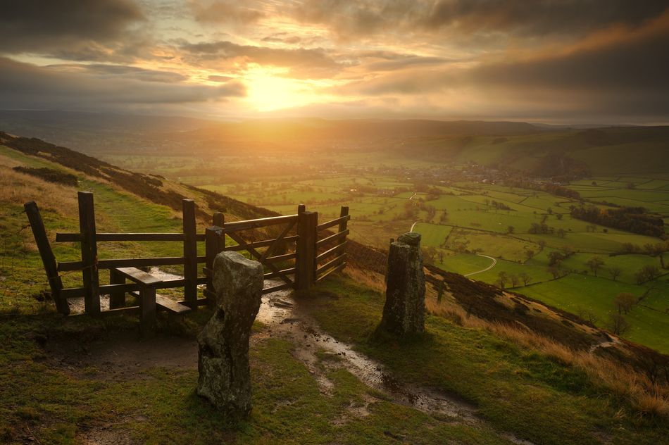 About an hour&rsquo;s drive from Manchester in the Peak District National Park is one of the best ridge walks in the country. A steady 2-hour walk from Mam Nick car park follows pleasant grassy ridge trails up and down stone steps with dramatic views over the beautiful Hope and Edale valleys. When you reach the summit of Mam Tor, take a moment to appreciate its geologically-significant Carboniferous rocks &ndash; they&rsquo;ve been around for 320 million years.Mam Tor circular walk