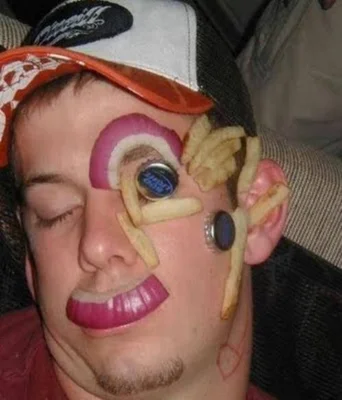 15 Drunk People Turned Into Art By Their Friends (PHOTOS) | HuffPost Entertainment 15 Drunk People Turned Into Art By Their Friends (PHOTOS) | HuffPost Entertainment