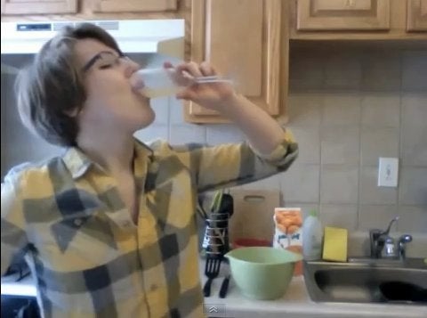Hannah Hart S My Drunk Kitchen Is Going To Make You A Domestic