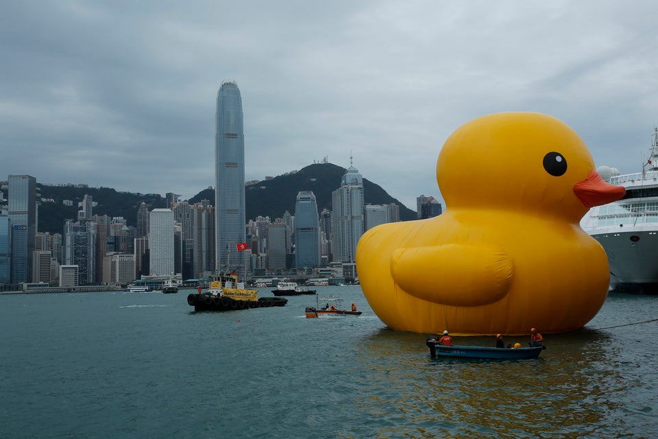 Giant rubber duck returns to Hong Kong - with a friend