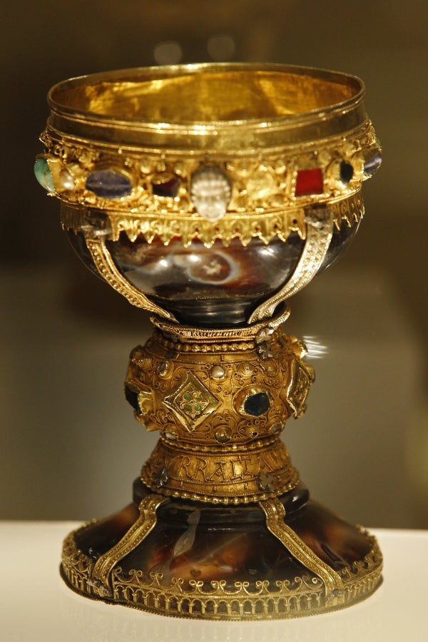 Historians Claim Holy Grail Sits In Spanish Museum | HuffPost