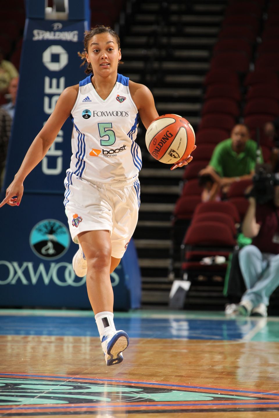 Leilani Mitchell, New York Liberty; Daughter Of A Breast Cancer Survivor