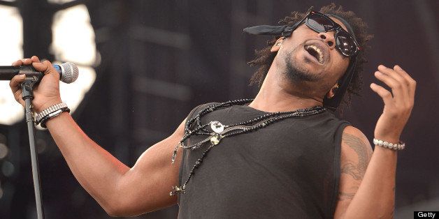 PHILADELPHIA, PA - SEPTEMBER 01: D'Angelo performs during the Budweiser Made In America Festival Benefiting The United Way - Day 1 at Benjamin Franklin Parkway on September 1, 2012 in Philadelphia, Pennsylvania. (Photo by Kevin Mazur/WireImage)