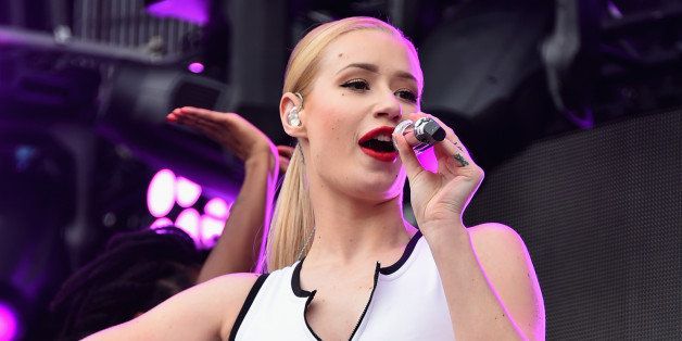 CHICAGO, IL - AUGUST 01: Iggy Azalea performs at the Perry's stage during 2014 Lollapalooza Day One at Grant Park on August 1, 2014 in Chicago, Illinois. (Photo by Theo Wargo/Getty Images)