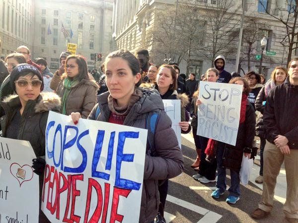 March In Washington Draws Thousands Of Protesters Demanding Justice For ...