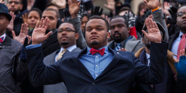 WASHINGTON, D.C - DECEMBER 11 : Congressional staff members raise their hands on the House side of the U.S. Capitol Building