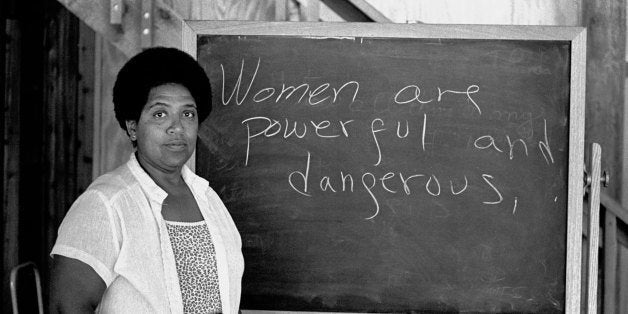 NEW SMYRNA BEACH, FL - 1983: Caribbean-American writer, poet and activist Audre Lorde lectures students at the Atlantic Center for the Arts in New Smyrna Beach, Florida. Lorde was a Master Artist in Residence at the Central Florida arts center in 1983. (Photo by Robert Alexander/Archive Photos/Getty Images)