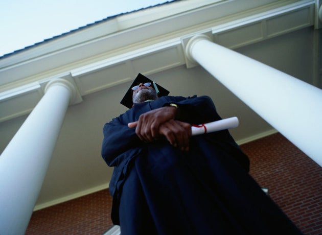 For-Profit Colleges Draw Minorities, Stir Murky Debate On Student