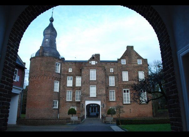 Emerson College: Kasteel Well: The Netherlands